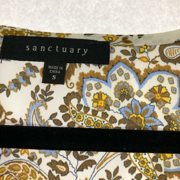 3/$25 Sanctuary small floral top bell sleeve - Picture 4 of 6